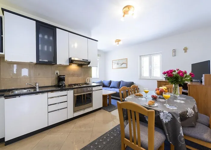 Tija Two Bedroom With Balcony And Partial Sea View