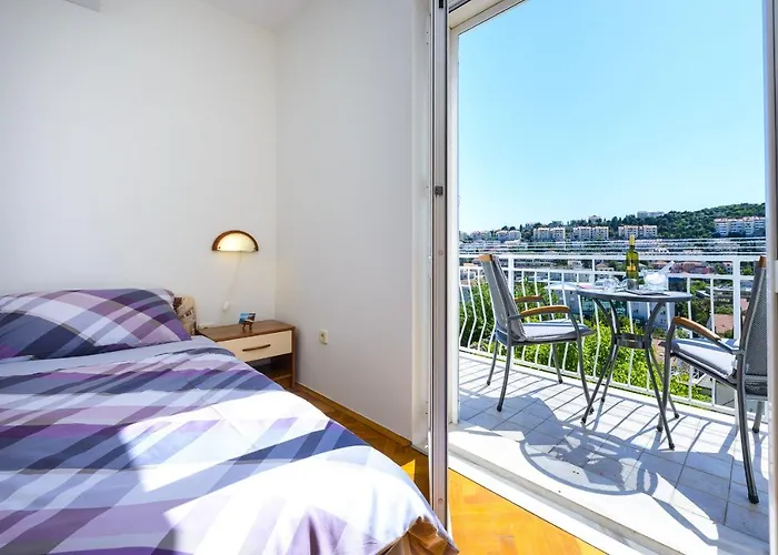 Apartamento Tija Two Bedroom With Balcony And Partial Sea View