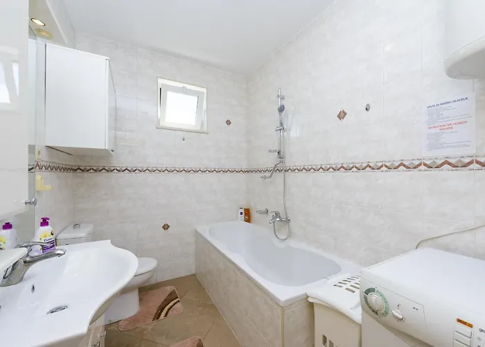 Tija Two Bedroom With Balcony And Partial Sea View * Dubrovnik