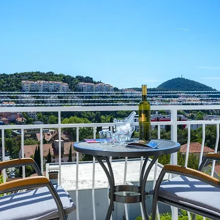 Apartment Tija Two Bedroom With Balcony And Partial Sea View